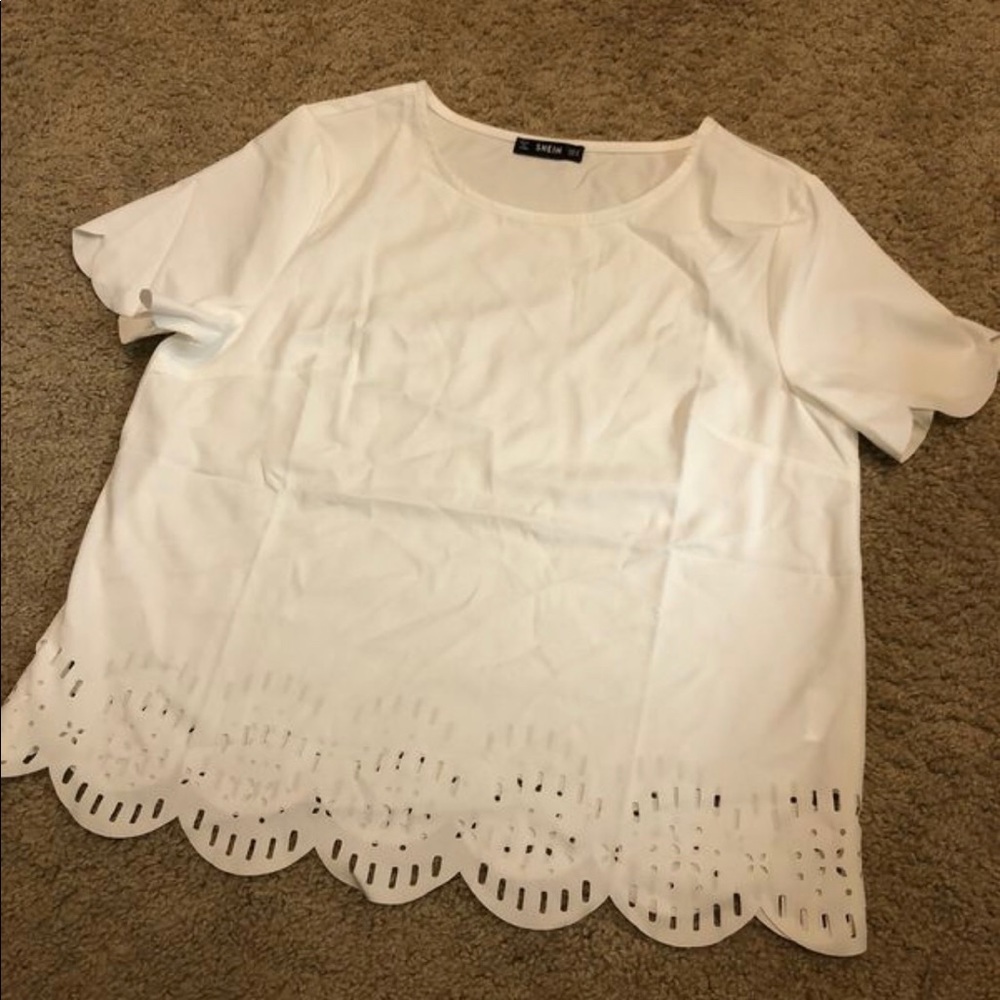 White Scallop Top - M